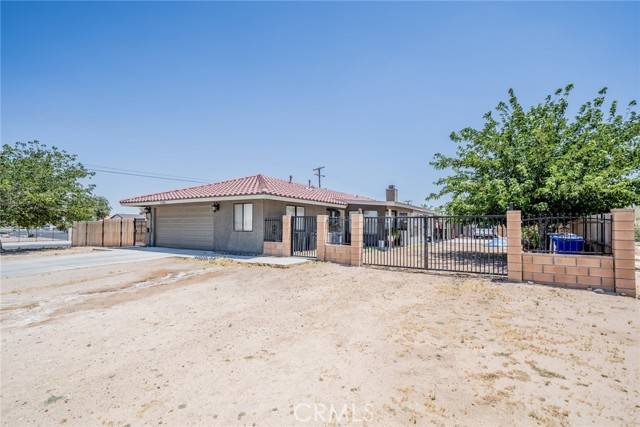 13681 Wanita PL, Victorville, CA 92395
