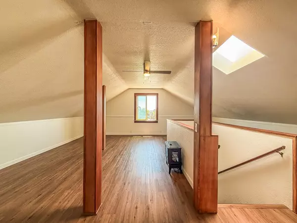 Cayucos, CA 93430,158 A N Ocean Ave