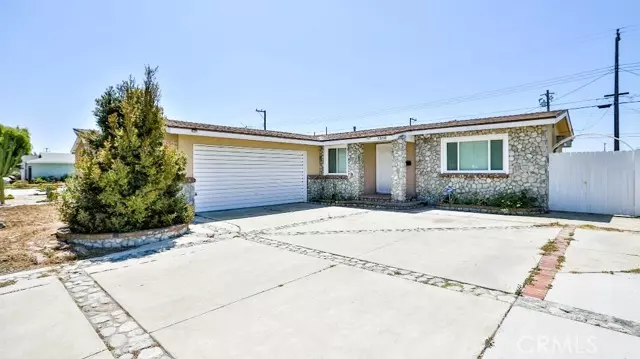 7360 Thunderbird LN, Stanton, CA 90680