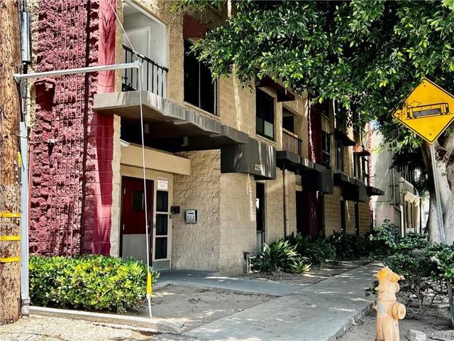 Long Beach, CA 90802,225 W 6th ST 502