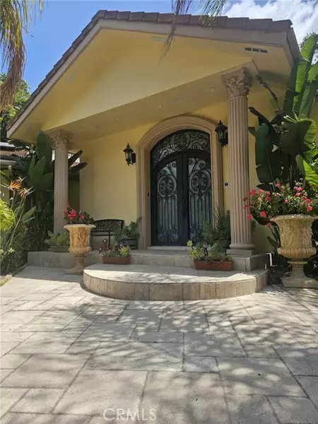 3946 Knobhill DR, Sherman Oaks, CA 91423