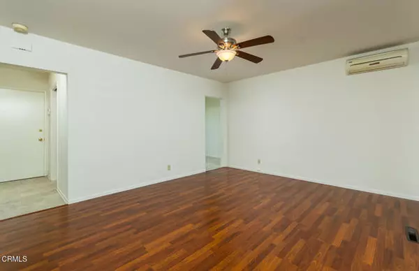 La Crescenta, CA 91214,3910 Vista CT