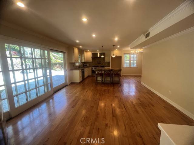 Rancho Palos Verdes, CA 90275,30540 Via Rivera