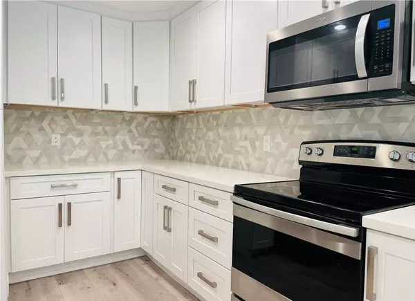 Laguna Hills, CA 92653,23445 Caminito Norte