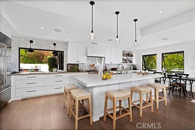 Laguna Beach, CA 92651,21611 Ocean Vista DR