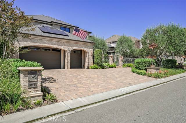 25291 Derbyhill DR, Laguna Hills, CA 92653
