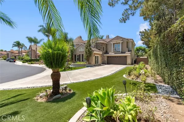 Irvine, CA 92620,2 Shadow