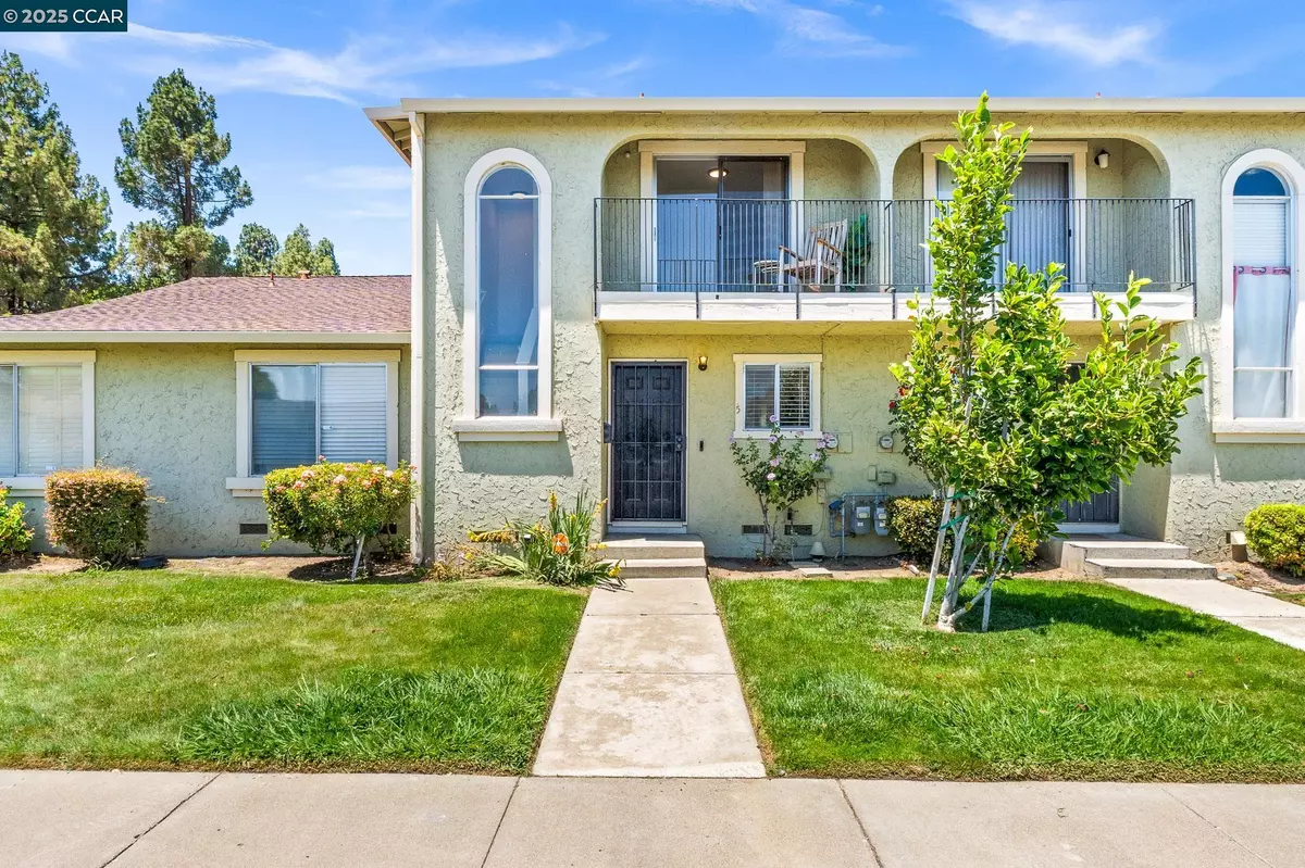 Pittsburg, CA 94565,5 Meadowbrook Ave