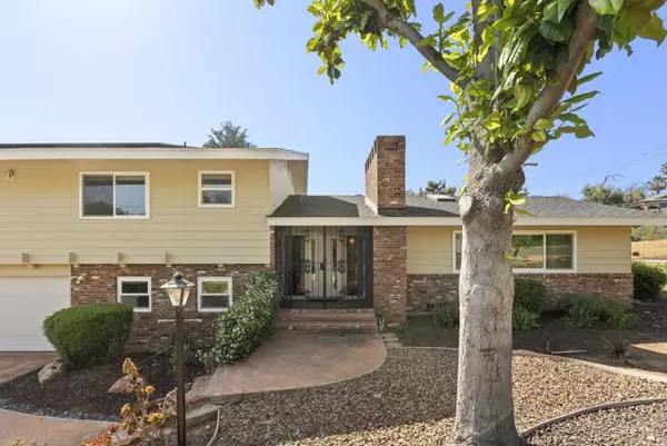 La Mesa, CA 91941,10942 Sunray PL