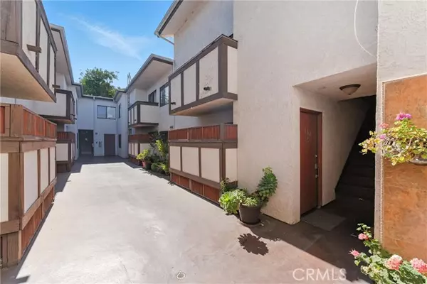 Van Nuys, CA 91401,6250 Fulton AVE 104