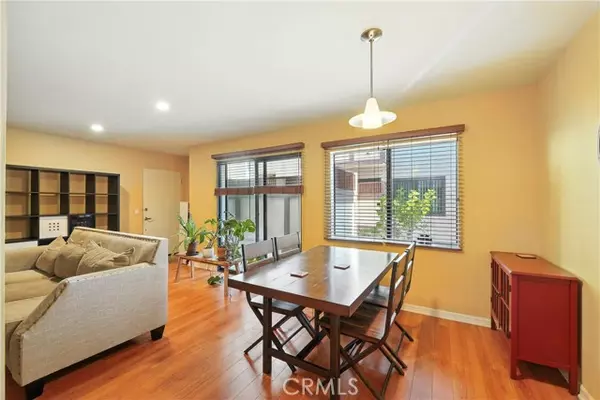 Van Nuys, CA 91401,6250 Fulton AVE 104