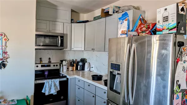 Blythe, CA 92225,633 Williams RD