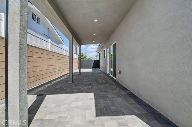 North Hollywood, CA 91605,8144 Vantage Ave
