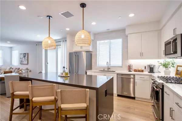 La Quinta, CA 92253,80412 Kiawah IS
