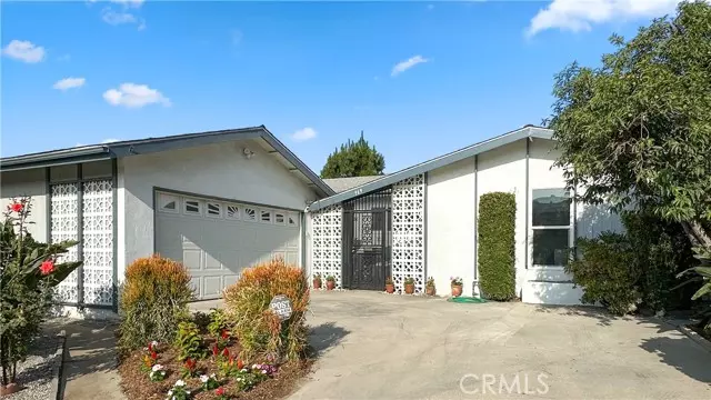 969 Adelante AVE, Los Angeles, CA 90042