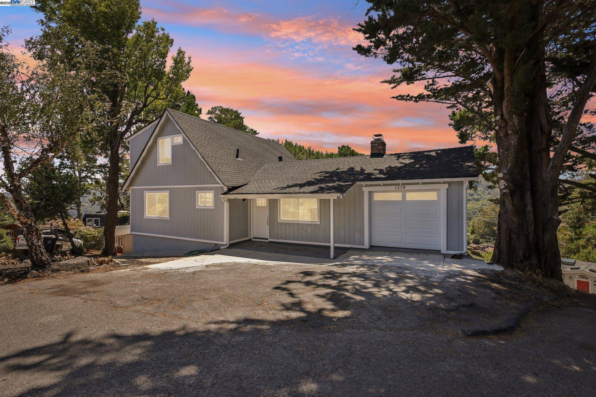 1218 Lattie Ln, Mill Valley, CA 94941