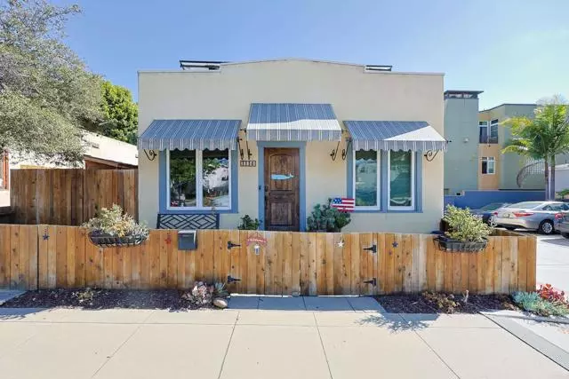 Coronado, CA 92118,1114 4th ST