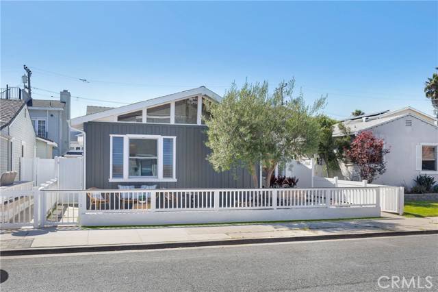 313 14 ST, Seal Beach, CA 90740