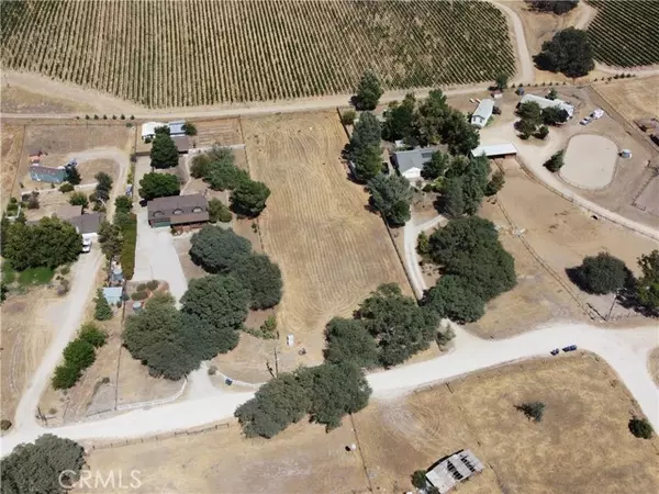 Paso Robles, CA 93446,5710 Fa-Rousse WAY