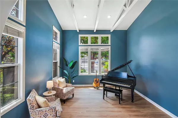 Burbank, CA 91504,3417 Kildare Ct