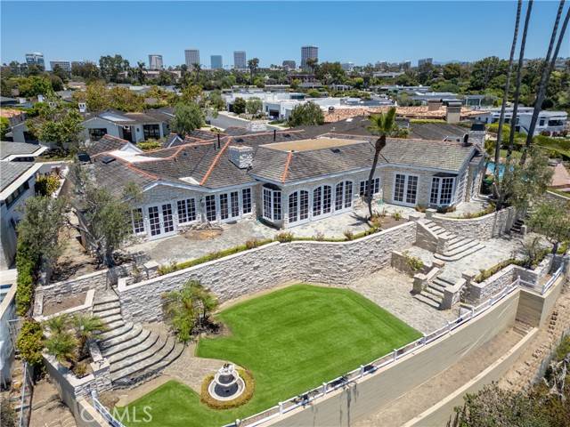 Corona Del Mar, CA 92625,1541 Dolphin