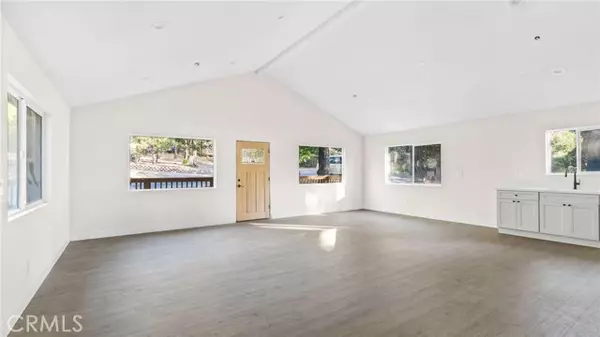 Idyllwild, CA 92549,53810 Country Club DR AB