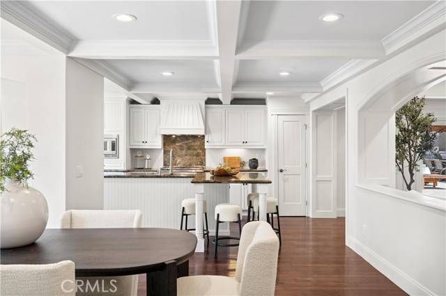 North Tustin, CA 92705,2111 Salt Air DR