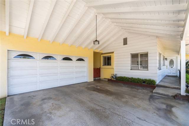 Downey, CA 90240,9956 Bellder DR