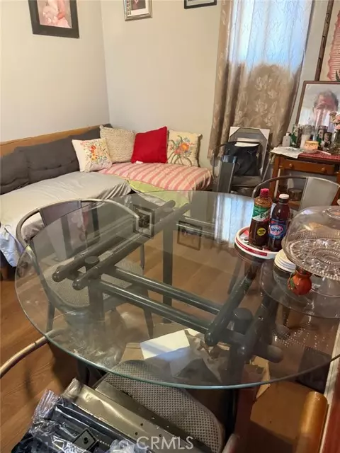 Los Angeles, CA 90011,917 E 42nd ST