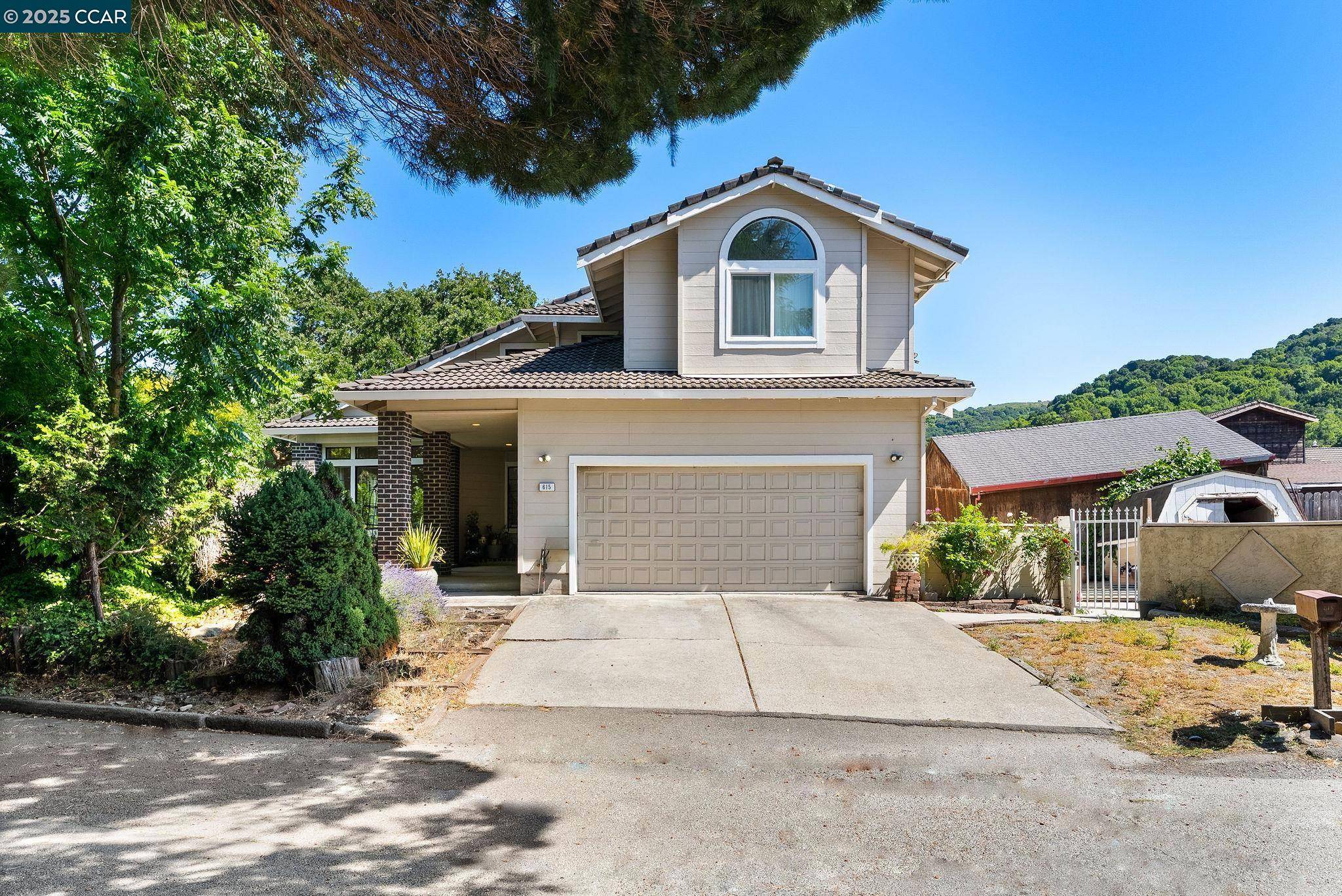 615 Stanley, El Sobrante, CA 94803-3600