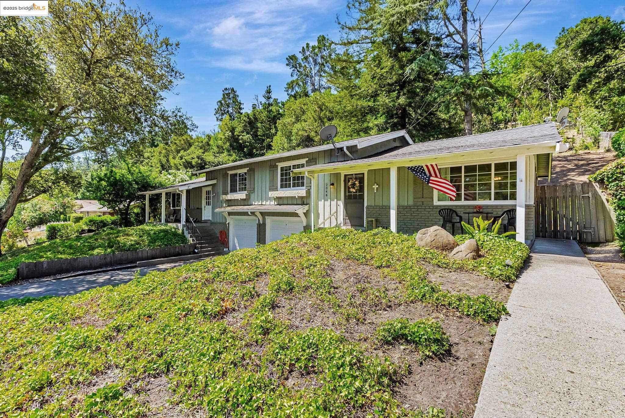 Moraga, CA 94556,2050 Donald Dr