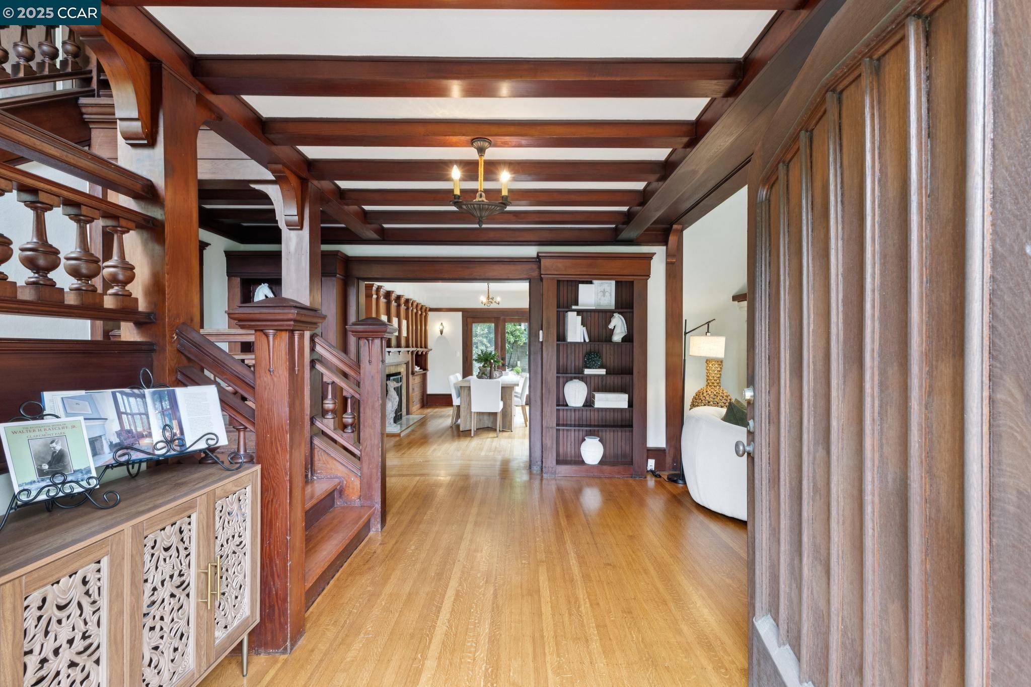 Berkeley, CA 94705,91 Tunnel Rd