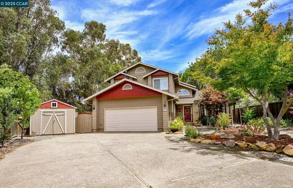 412 Midway PL, Martinez, CA 94553-4243
