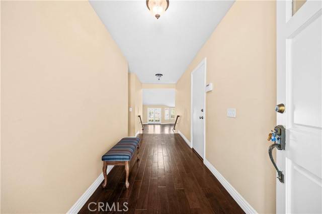 Yorba Linda, CA 92886,4152 Beech AVE