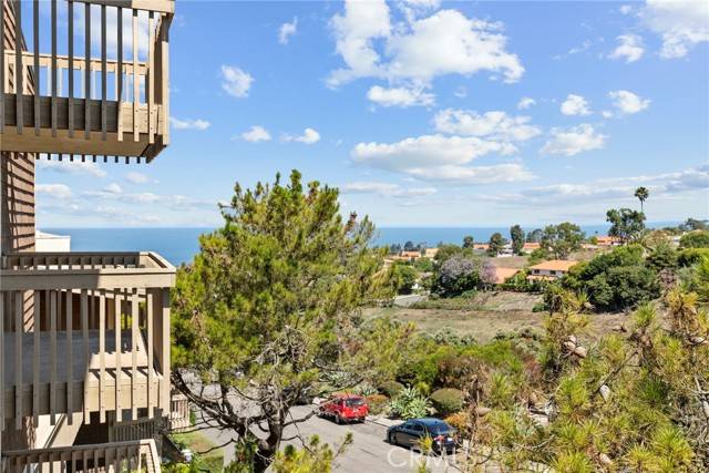 6542 Ocean Crest DR B208, Rancho Palos Verdes, CA 90275