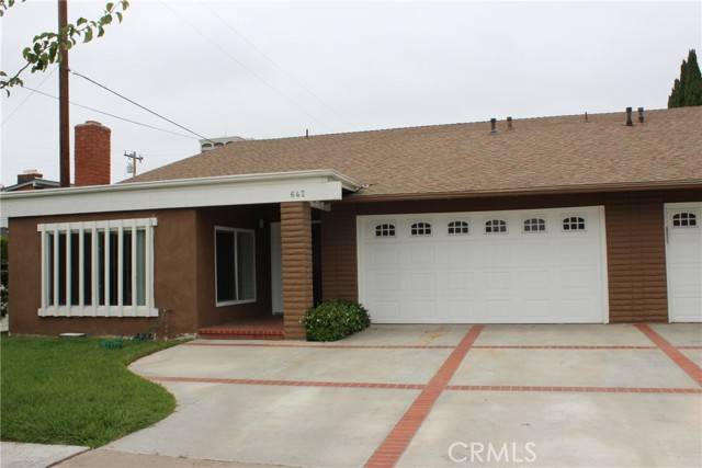 642 Center ST, Costa Mesa, CA 92627
