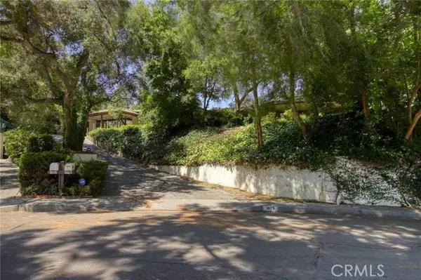 Pasadena, CA 91105,1075 Pine Oak LN
