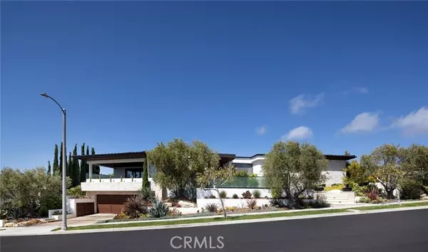 Corona Del Mar, CA 92625,4512 Roxbury RD