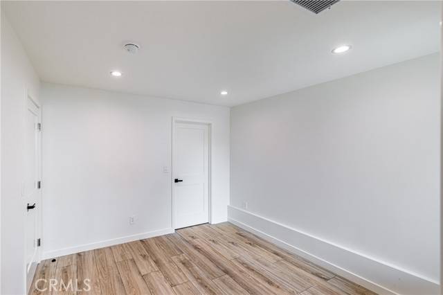 North Hollywood, CA 91601,5751 Ensign AVE