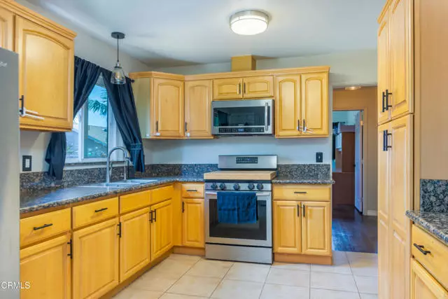 312 Lafayette DR, Oxnard, CA 93036