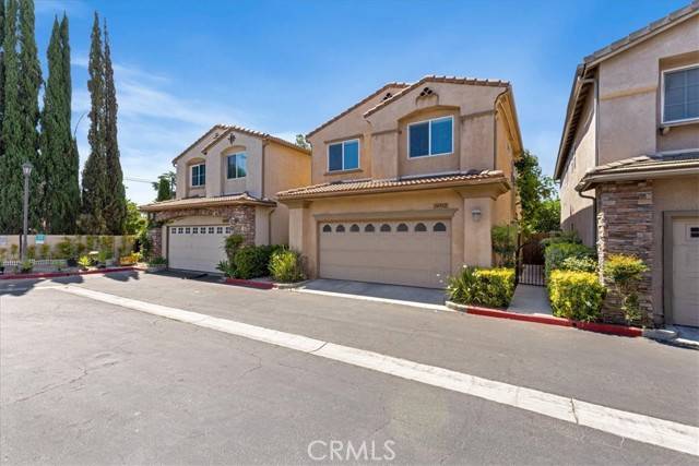 14932 Isamar LN, North Hills, CA 91343
