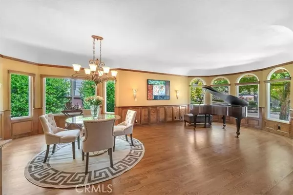 Sacramento, CA 95831,7795 Dutra Bend DR