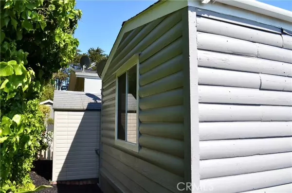 Cambria, CA 93428,1226 N Main ST 36