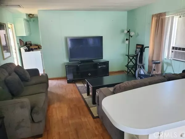 Gardena, CA 90247,1349 W 135 th ST 21