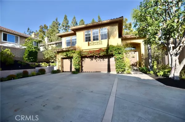 Tustin, CA 92782,10870 Tantlinger DR