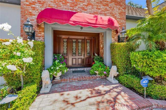 North Tustin, CA 92705,10302 Broadview PL