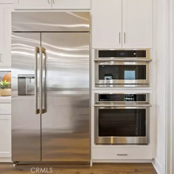 Irvine, CA 92618,504 Sonia
