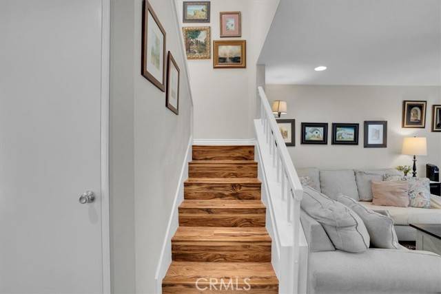 Laguna Hills, CA 92653,12 Sparrow Hill LN