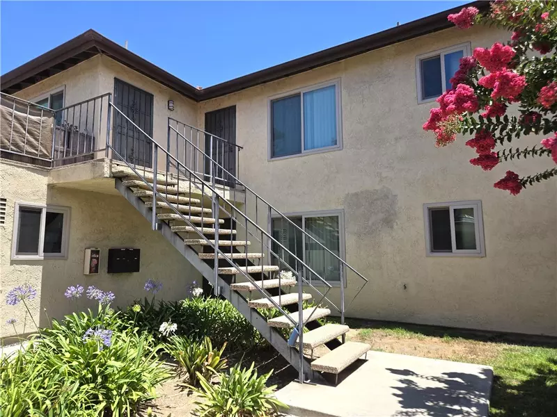 15907 La Forge ST C, Whittier, CA 90603