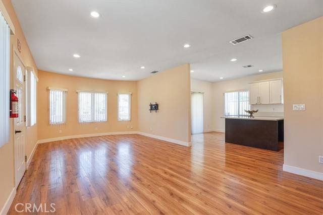 North Hollywood, CA 91605,7820 Fulton AVE